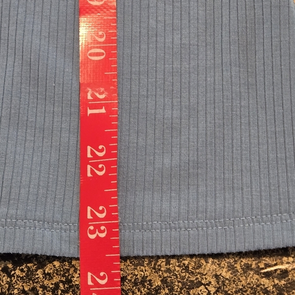 Venus Henley Short Sleeve Blue Button-Front Top Women's size XL (16) - Picture 11 of 11